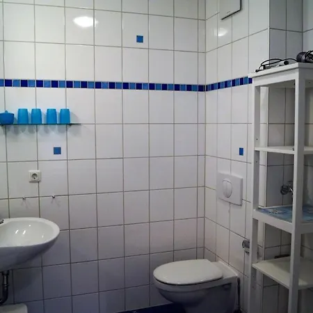 Maritim Eingerichtete Mit Balkon, 2 Fernsehern *