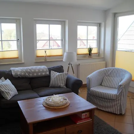 Maritim Eingerichtete Mit Balkon, 2 Fernsehern Appartement Ostseebad Kühlungsborn