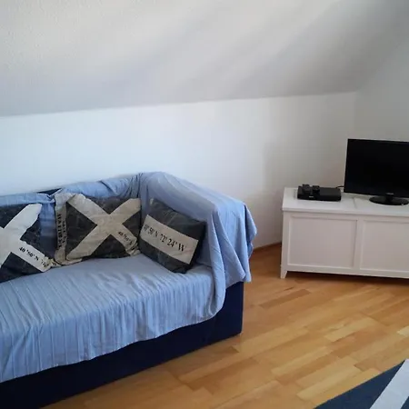 Maritim Eingerichtete Mit Balkon, 2 Fernsehern *